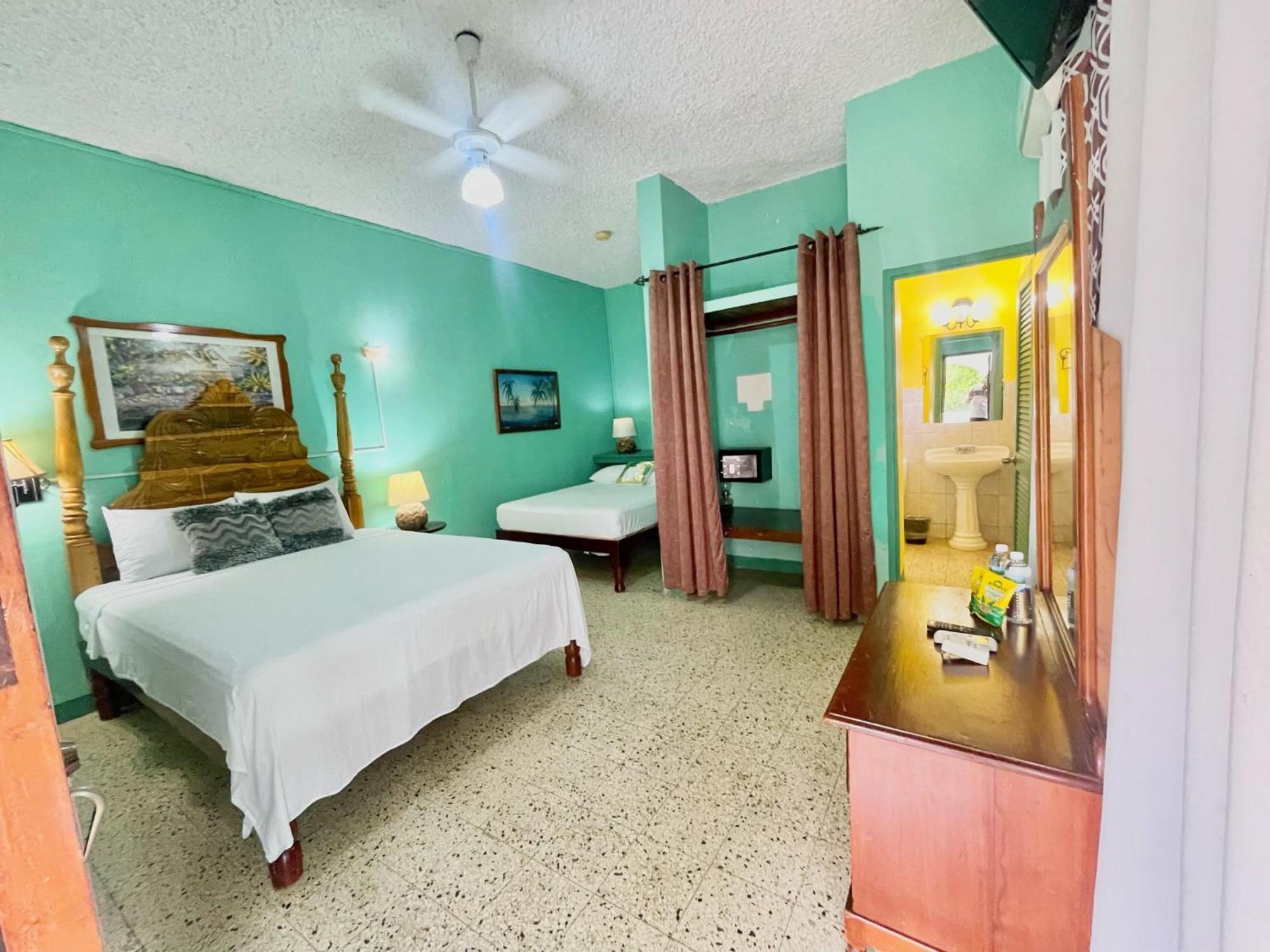 Summerset Residence Negril Exterior foto